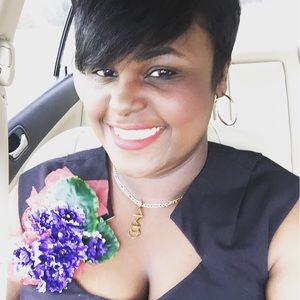 Meet your Posher, Erica