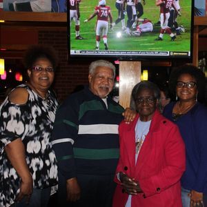 Meet your Posher, Pat