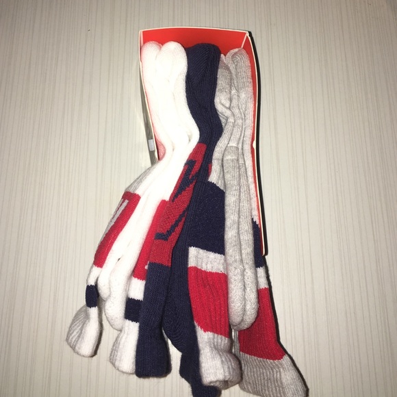 Nike Dri-fit Crew Socks (3) - Picture 2 of 3