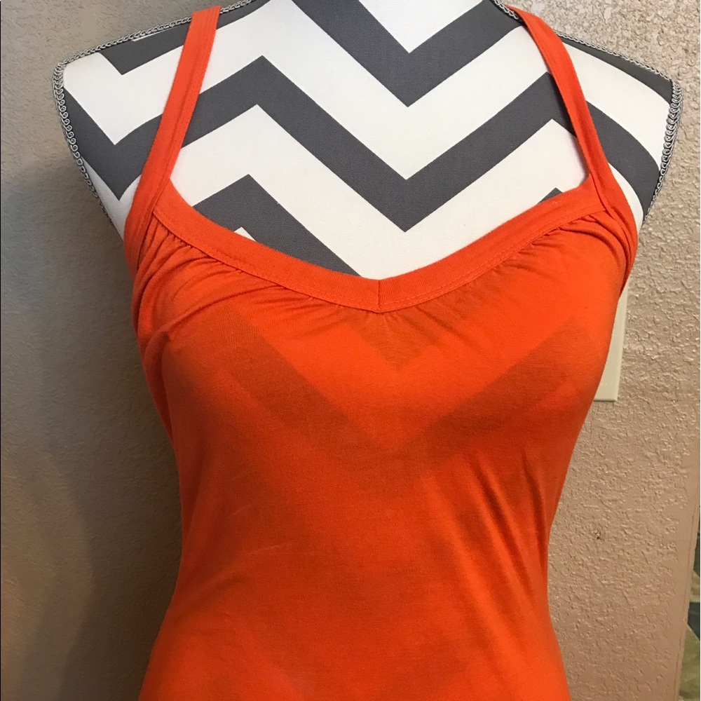 Orange top. Sz small