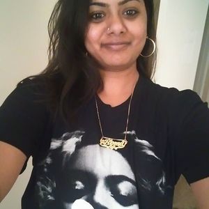 Meet your Posher, Hemma