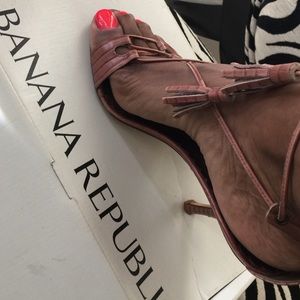 Banana Republic Sabrina heels