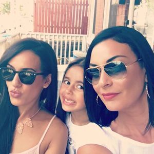 Meet your Posher, Ivelisa