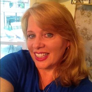 Meet your Posher, Isabelle