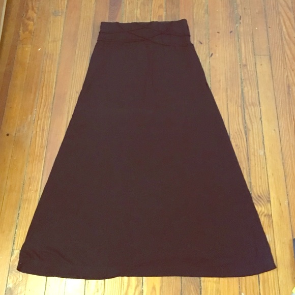 Temporary price drop! Black max studio maxi skirt