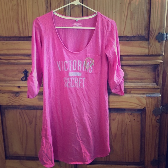 VS sleep shirt
