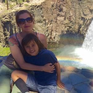 Meet your Posher, Jeanette