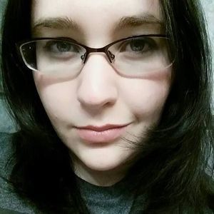 Meet your Posher, Annette