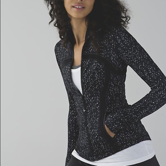 Lululemon butterfly define jacket 6