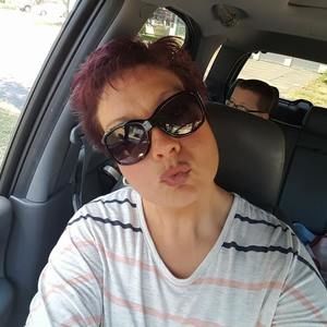 Meet your Posher, Kelley