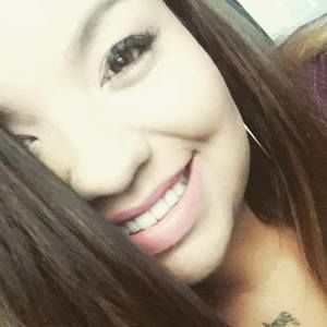 Meet your Posher, Marisa