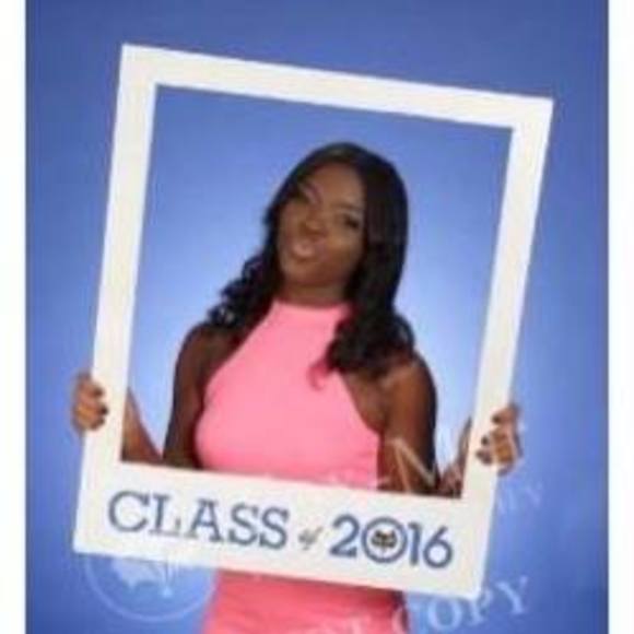 Meet your Posher, Giselle