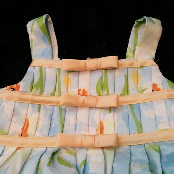 Baby Girl Flower Print Bubble Dress - Picture 2 of 4