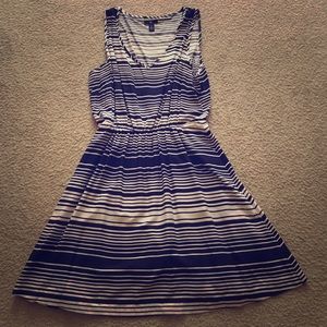 GAP Sleeveless Striped Dress w/pockets