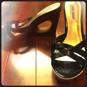 Steve Madden wedges