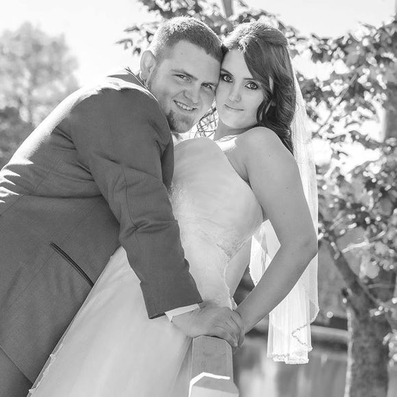 Hi, thanks for stopping by my closet!