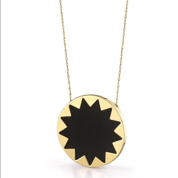 House of harlow sunburst necklace