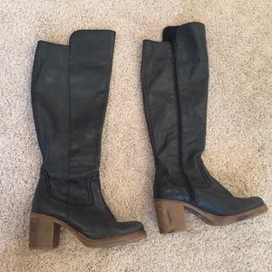 Knee high MTNG boots! Size 38 fits like 7