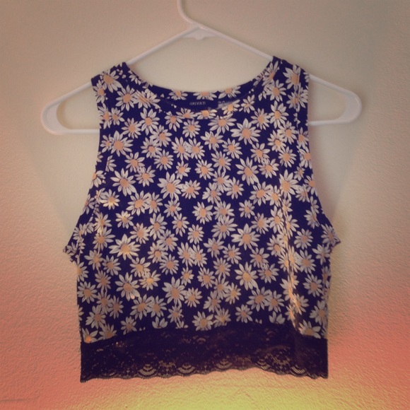 Forever 21 Daisy Flowered shirt with lace bottom.!
