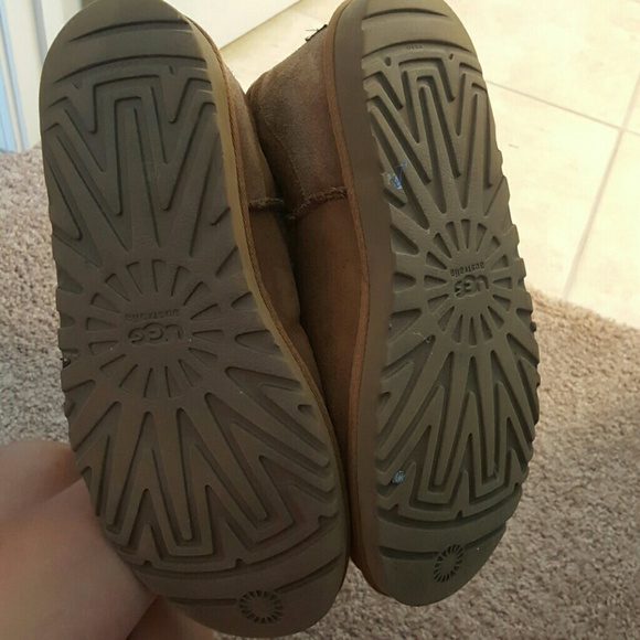 Ugg boots size 10 - Picture 3 of 3