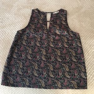 Lush: patterned top