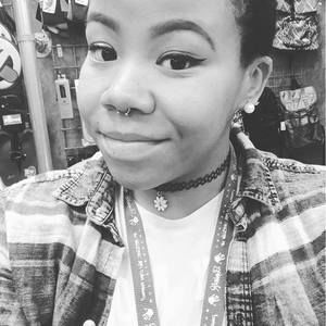 Meet your Posher, Jasmine