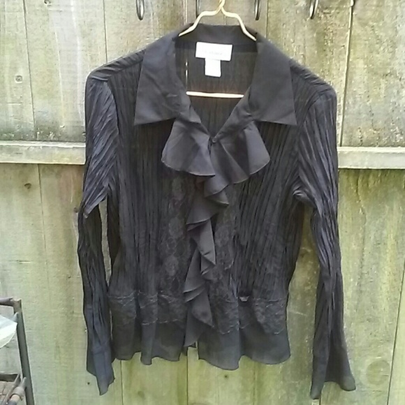 Black lightweight long sleeve blouse