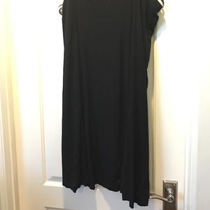 Comfy mid length skirt