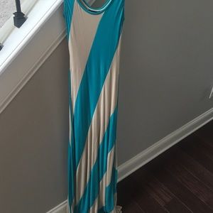 Maxi dress