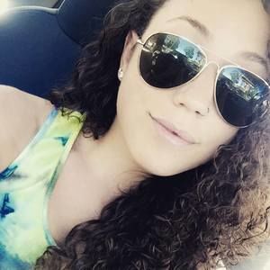 Meet your Posher, Briana