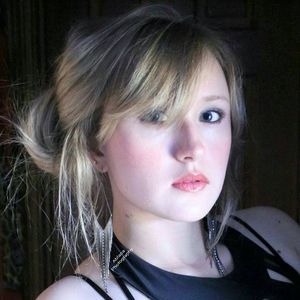 Meet your Posher, Stesha