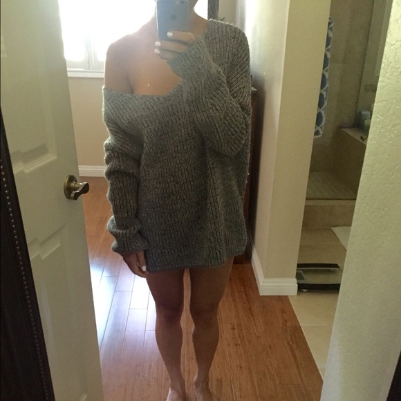 brandy Melville off the shoulder sweater