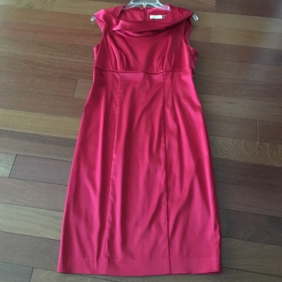Calvin Klein red satin short evening dress