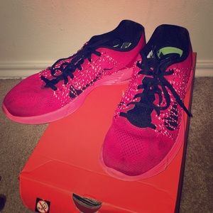 Women's Nike lunaracer +3
