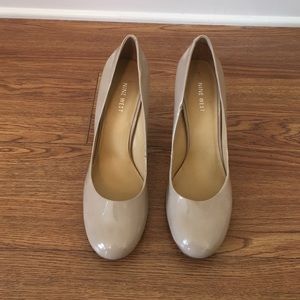 Nine West nude heels