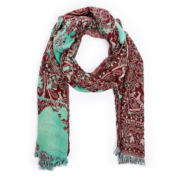 Vismaya Nature Contrast Cotton Scarf