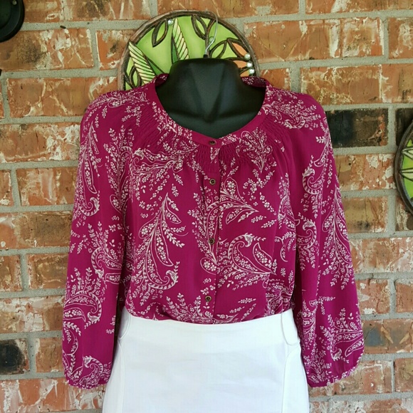 Banana Republic cranberry colored top size medium