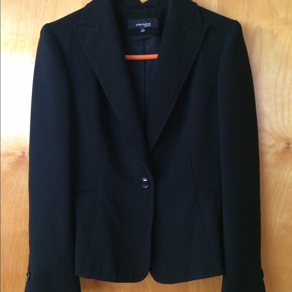 Jones Black Suit