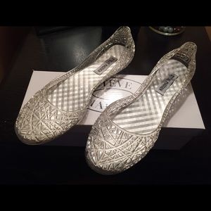 Steve Madden jelly flats