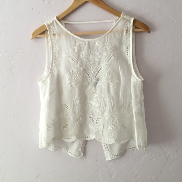 Brandy Melville Tops - Brandy Melville Embroidered Tank
