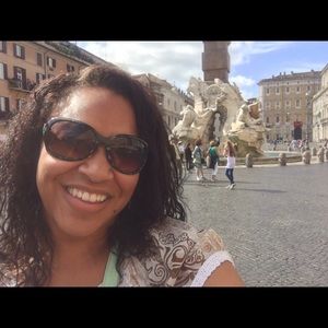 Meet your Posher, Ashley