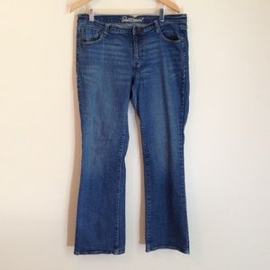 Old Navy Sweetheart boot cut jeans