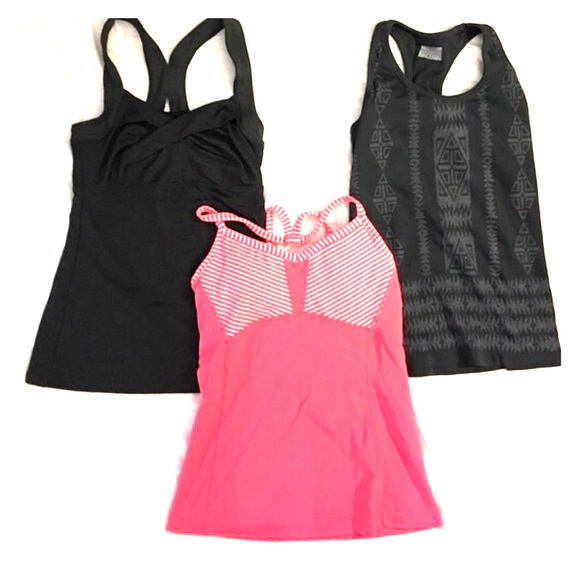 Lot of 3 like new Athleta tanks size small