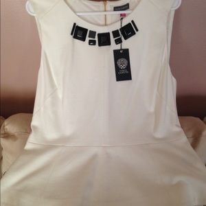 Vince Camuto classic top.