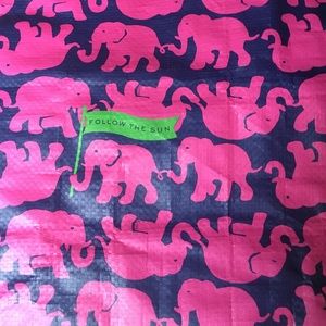 Tusks in the Sun Market tote trade.