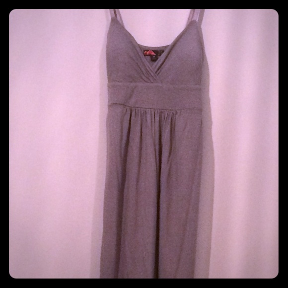 LAST CHANCE💥 Forever 21 grey dress