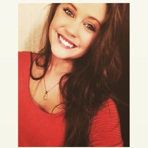 Meet your Posher, Sylena