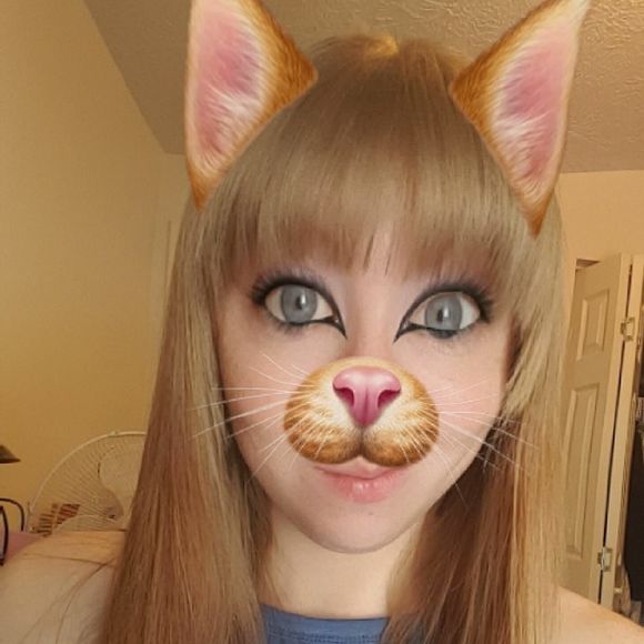 Meet your Posher, Ashlyne - Picture 1 of 1