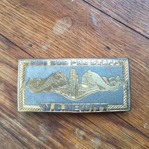 1960s vintage military belt buckle