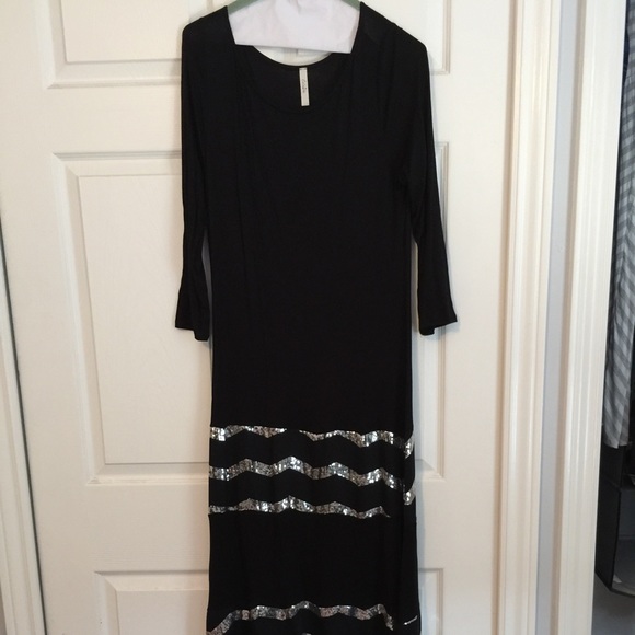 Long sleeve maxi dress